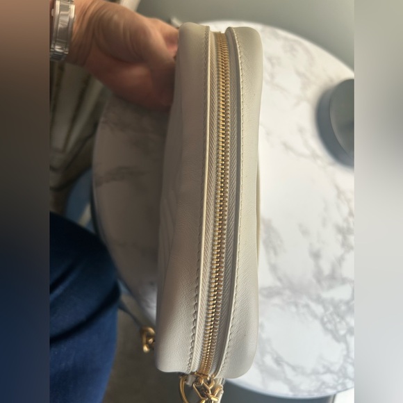 Louis Vuitton New Wave Camera Bag white - Picture 6 of 16